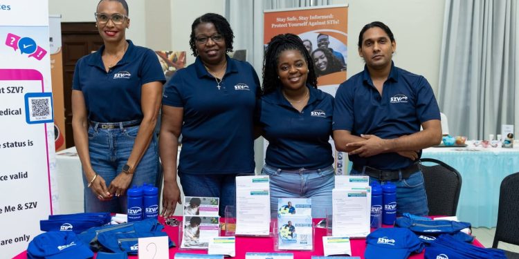 SZV se une a CPS en la Feria de Salud para Mamás para apoyar el bienestar materno y la educación comunitaria