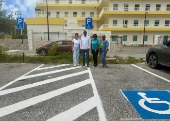 El Ministerio de VSA crea plazas de estacionamiento designadas para grupos vulnerables en el Edificio de la Administración Gubernamental