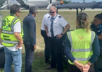 El Primer Ministro Dr. Luc Mercelina emite un comunicado sobre el incidente en el Aeropuerto Internacional Princesa Juliana