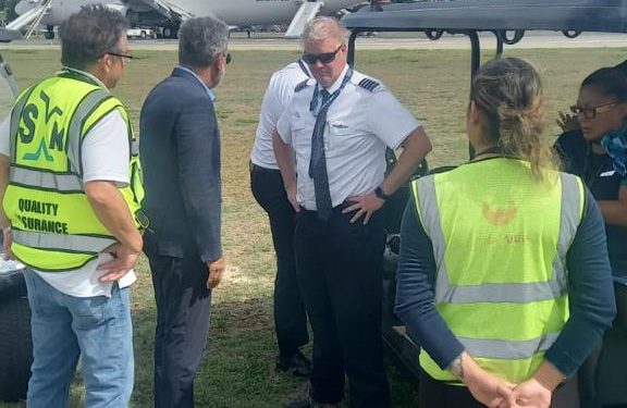 El Primer Ministro Dr. Luc Mercelina emite un comunicado sobre el incidente en el Aeropuerto Internacional Princesa Juliana
