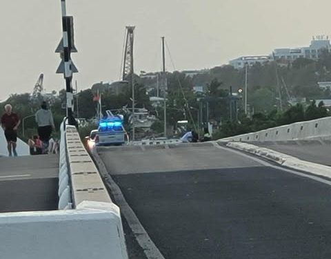 ACTUALIZACION: Grave accidente de tráfico en Causeway Bridge