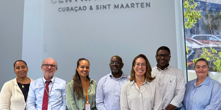 La Ministra Tackling impulsa reformas contra la delincuencia financiera tras la sesión plenaria del GAFIC