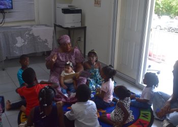 ¡La Campaña de Inicio de Libros del Mes de la Alfabetización 2025 se lanza con un éxito rotundo! – “Del Cucú a las Posibilidades”