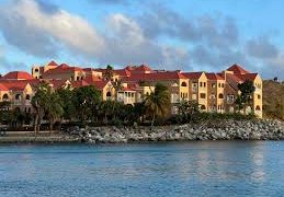 El KPSM investiga el robo en una joyería dentro de un complejo hotelero