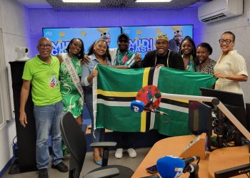 La Autoridad de Discover Dominica promueve el destino y el Festival Mundial de Música Criolla en Guadalupe