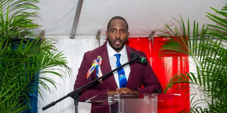 El MP Lyndon Lewis expresa profunda preocupación por el aumento de la delincuencia y el reciente robo en Divi Little Bay