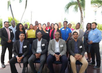 Personal del CPS asiste al Sistema Integrado de Alerta Temprana de Enfermedades Transmitidas por Vectores de CARPHA