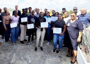 Personal del IND, Asuntos Civiles y KPCN recibe certificado de capacitación Doc1