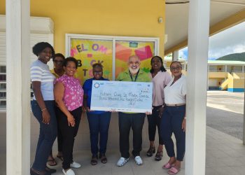 Sol Antilles N.V. y el Club Rotario de St. Martin Sunrise extienden su colaboración con el Programa de Desayunos hasta 2025-2026