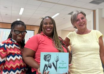 “Las Aventuras de Anansi: Ocho Cuentos Queridos Recontados y Donados Simbólicamente a la Biblioteca de Sint Maarten”