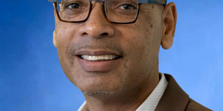 Curvin George, nuevo Gerente de Programa de Capacitación Sanitaria para las regiones caribeñas de los Países Bajos