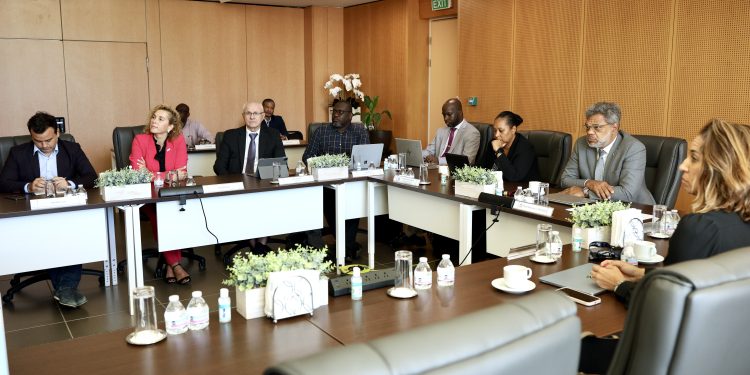 La Ministra de Finanzas ofrece información actualizada sobre TelEm