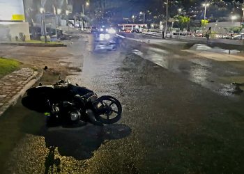 Accidente de tránsito en A.J.C. Brouwers road – Múltiples heridos reportados