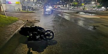 Accidente de tránsito en A.J.C. Brouwers road – Múltiples heridos reportados