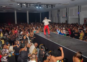 Xtratight Entertainment hace historia: Oswald Live in Concert se convierte en el primer espectáculo con entradas agotadas en Aleeze