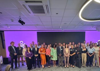 Construyendo juntos hacia una cadena migratoria con visión de futuro en el Caribe Neerlandés