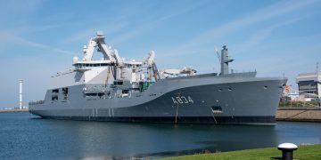 Nuevo buque de guerra visita Curaçao por primera vez