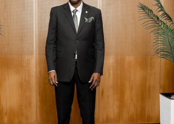 El Ministro Brug presenta el Plan de Contención de Costos de SZV al CFT