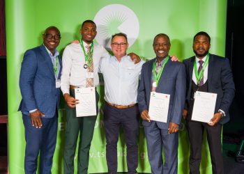 Personal de Kadaster St. Maarten obtiene Diplomas Internacionales en Topografía