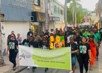 Marcha de Concientización sobre la Salud Mental Une a la Comunidad en el Día Mundial de la Bondad