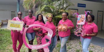 150 mujeres se sometieron a exámenes de detección de cáncer de mama durante el Día de la Salud de la Mujer en SMMC