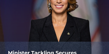 La Ministra Tackling Obtiene Apoyo Militar para Mejorar las Operaciones de Seguridad Pública