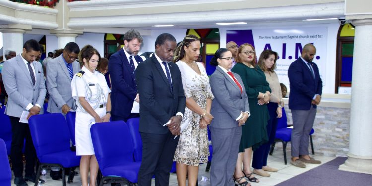 El Gobierno celebra el 26.º servicio anual de Acción de Gracias para conmemorar el fin de la temporada de huracanes