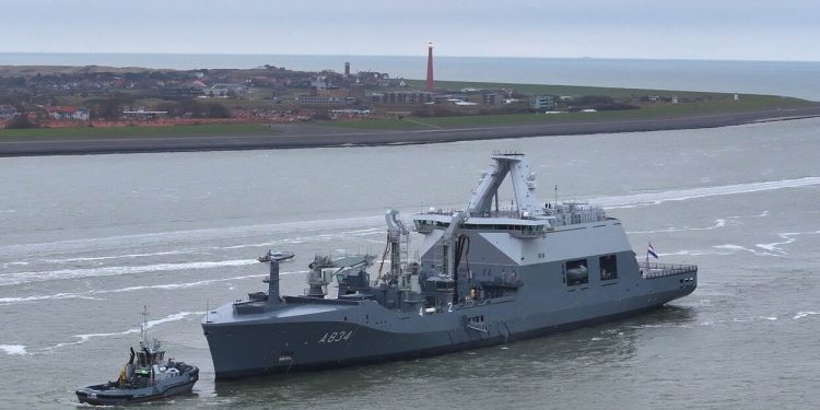 El buque de la Armada Den Helder regresa a los Países Bajos