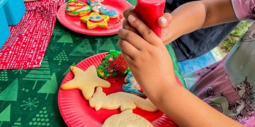 Celebran con sorteo el lanzamiento festivo de un nuevo libro para colorear