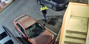 El KPSM inicia una investigación completa sobre un robo a mano armada con interpretación de Policía