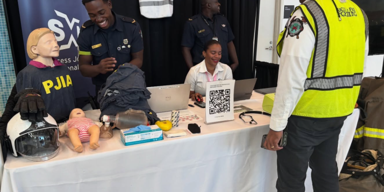 PJIA organiza un feria de seguridad aeroportuaria centrada en la concienciación, la participación y el aprendizaje comunitario