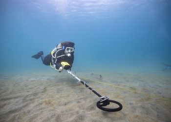 Estudio arqueológico previo a la ampliación del rompeolas del puerto