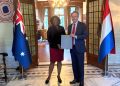 La Ministra Plenipotenciaria Arrindell realiza una visita de cortesía al Embajador de Australia