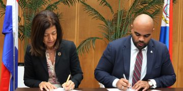 Ministro de VROMI y UNOPS firman carta de intención para mejorar la movilidad nacional