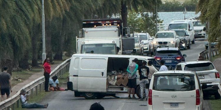 Grave accidente de tráfico en Causeway bridge
