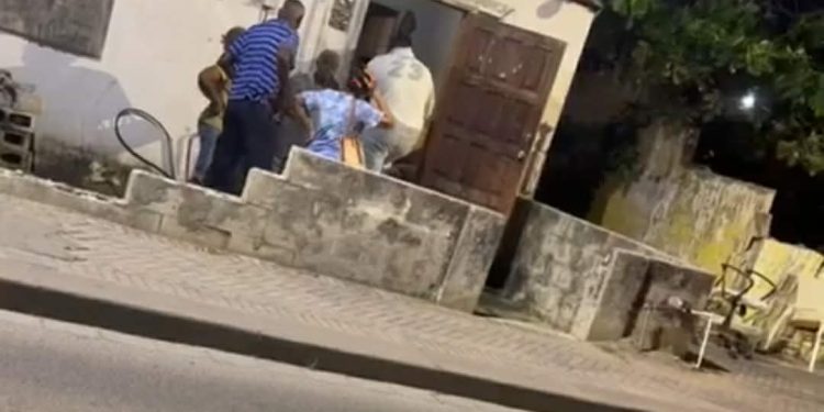 Reportan el hallazgo de un anciano muerto