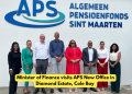 La Ministra de Finanzas visita la nueva oficina de APS en Diamond Estate, Cole Bay