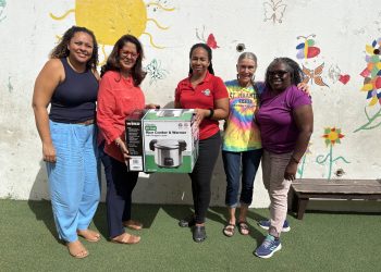 Island Gems apoya a estudiantes con capacidades diferentes en la Fundación 721 Kids