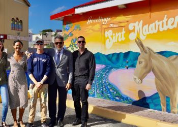 Nuevo mural en Clem Labega Square