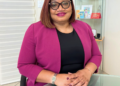 La Ministra de Finanzas, Marinka Gumbs, felicita a WINAIR por sus 65.º Aniversario y elogia el desempeño de la aerolínea