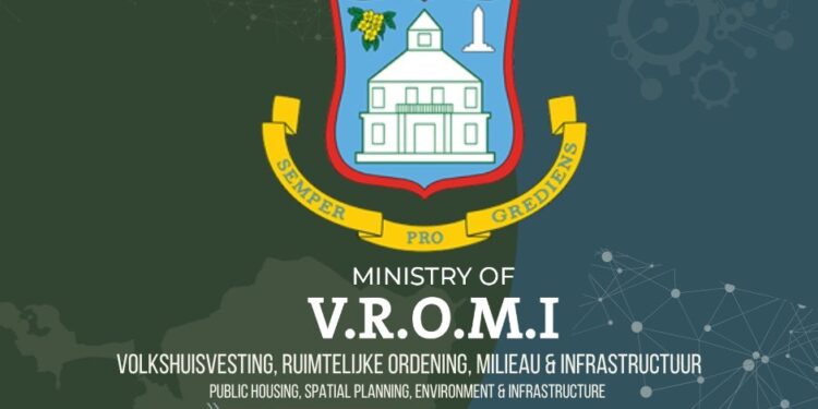 ¡El Ministro de VROMI confirma la capacidad de gestión del agua antes de Dolly!
