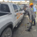 El Primer Ministro Mercelina se une a la campaña de remoción de vehículos siniestrados en Cole Bay y reafirma su compromiso con un Sint Maarten más limpio