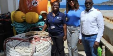 La Ministra Heyliger-Marten recibe con satisfacción la donación de dispositivos de agregación de peces (FAD) de Curaçao para fortalecer la pesca local