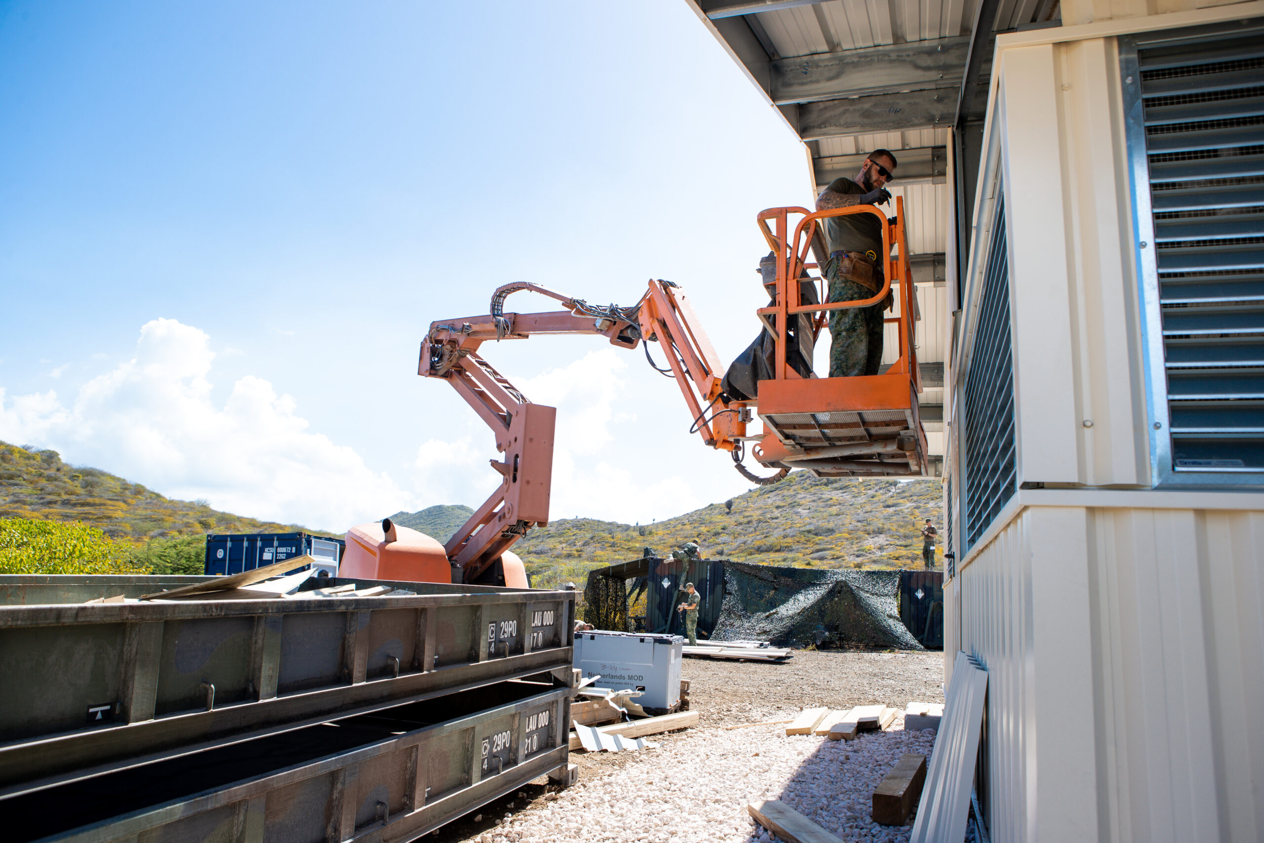 Dutch Military Engineers Boost Technical Skills in Caribbean Exercise