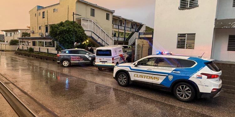 Operativo coordinado refuerza la seguridad fronteriza y los esfuerzos contra la trata de personas en Sint Maarten