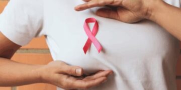 AUC, VSA Y Positive Foundation unen esfuerzos para ofrecer chequeos gratuitos de salud y de mama a mujeres