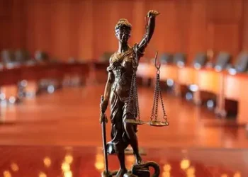 Agenter enfrentan proceso judicial por tiroteo Policial