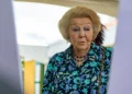 Beatriz calificó al gabinete de Schotte como «el peor gobierno de la historia» y acusó a La Haya de tener una actitud colonial.