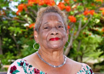  La Ministra de Cultura, M. Gumbs, expresa sus condolencias por el fallecimineto de Esther Narcisco-Williams, reconocida figura cultural de Sint Maarten.