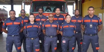 Nueve bomberos del Caribe Neerlandés completan la primera fase de capacitación para conductores de vehículos de emergencia